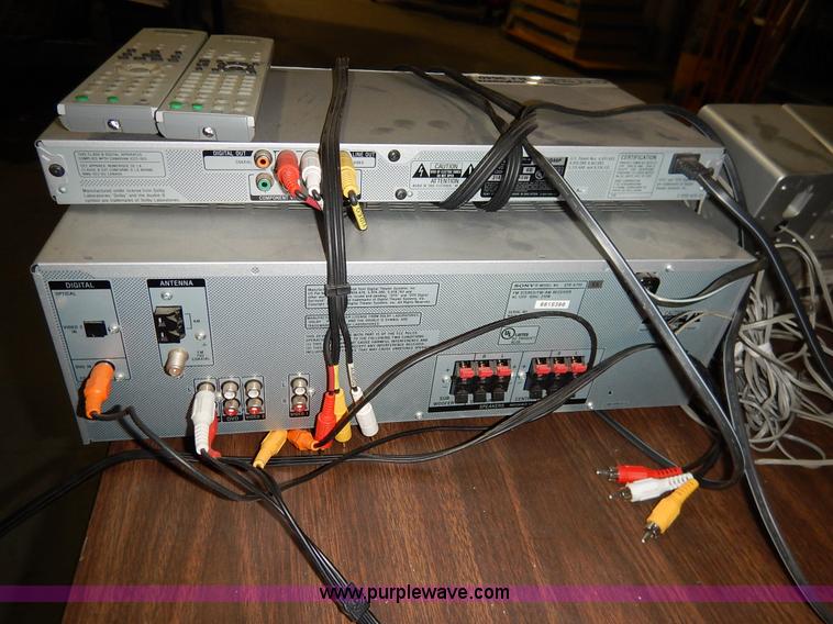 image for item BJ9640 Sony stereo system