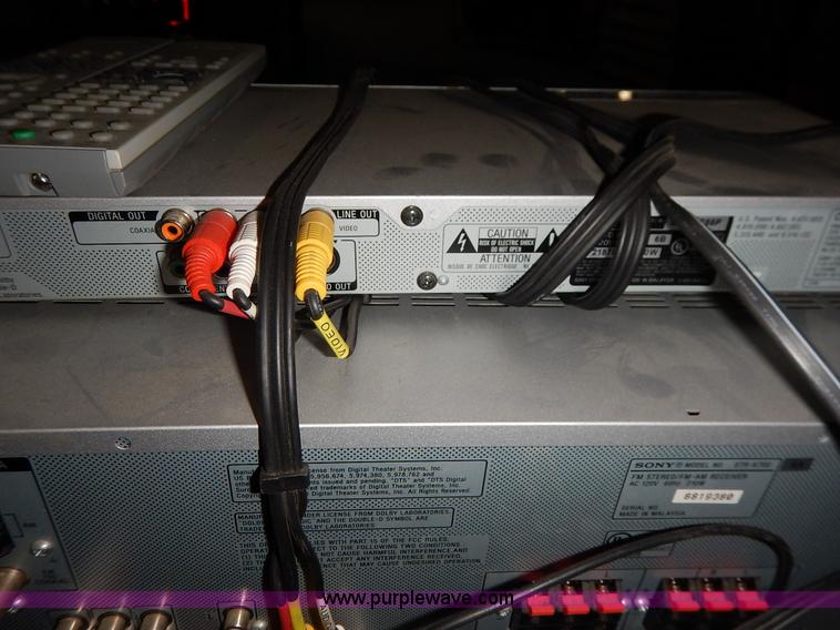 image for item BJ9640 Sony stereo system