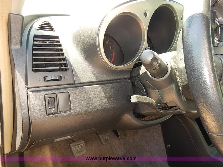 image for item I3502 2003 Nissan Altima 3.5 SE