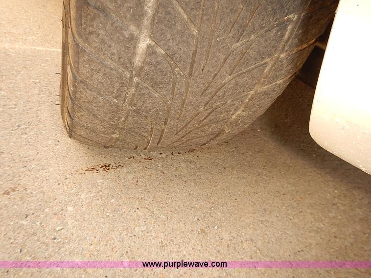 image for item I3502 2003 Nissan Altima 3.5 SE