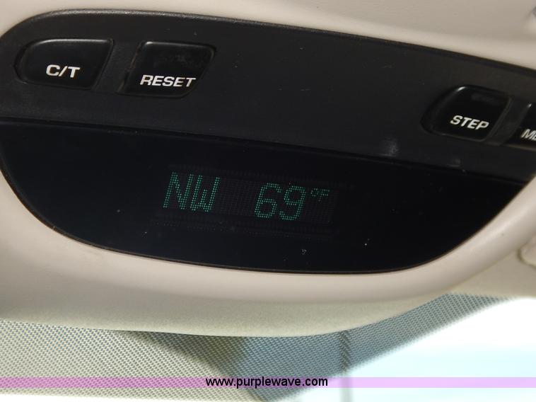 image for item J3918 2004 Jeep Grand Cherokee Laredo SUV