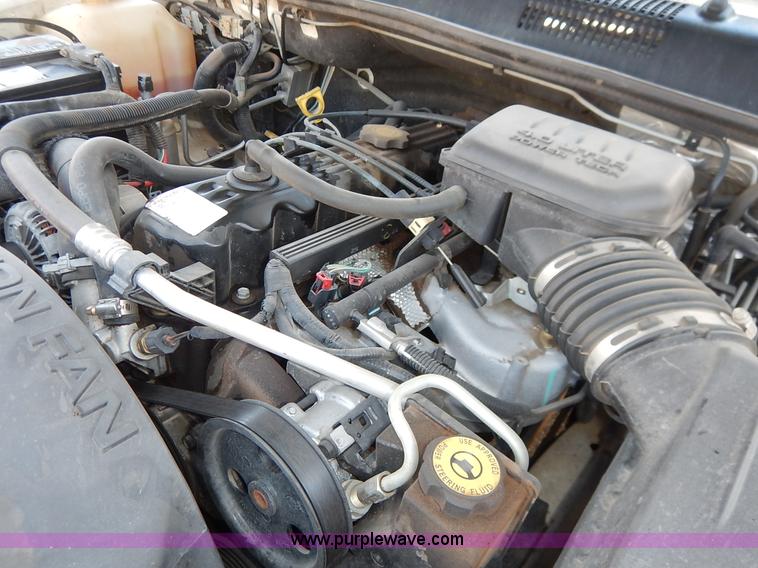 image for item J3918 2004 Jeep Grand Cherokee Laredo SUV