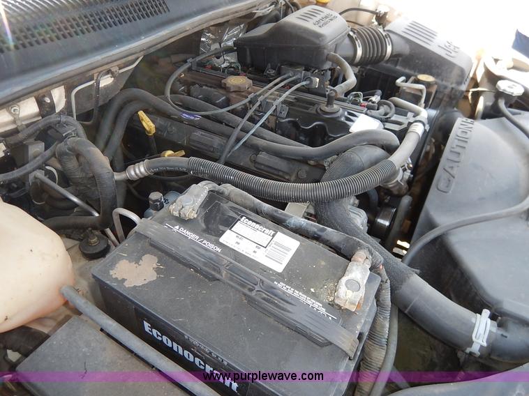 image for item J3918 2004 Jeep Grand Cherokee Laredo SUV