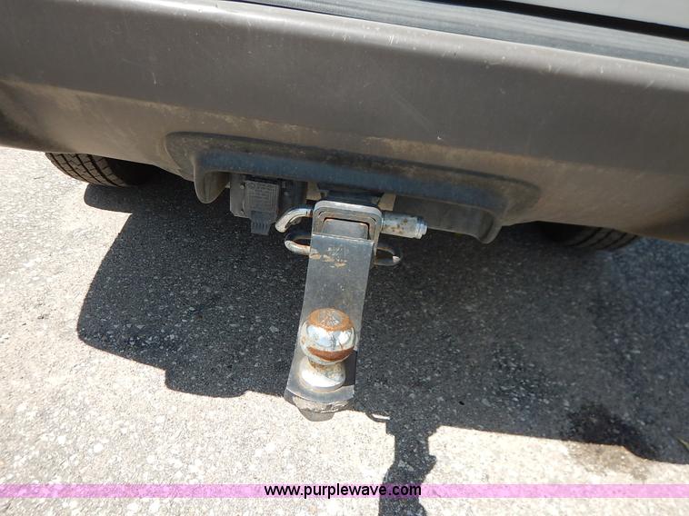 image for item J3918 2004 Jeep Grand Cherokee Laredo SUV