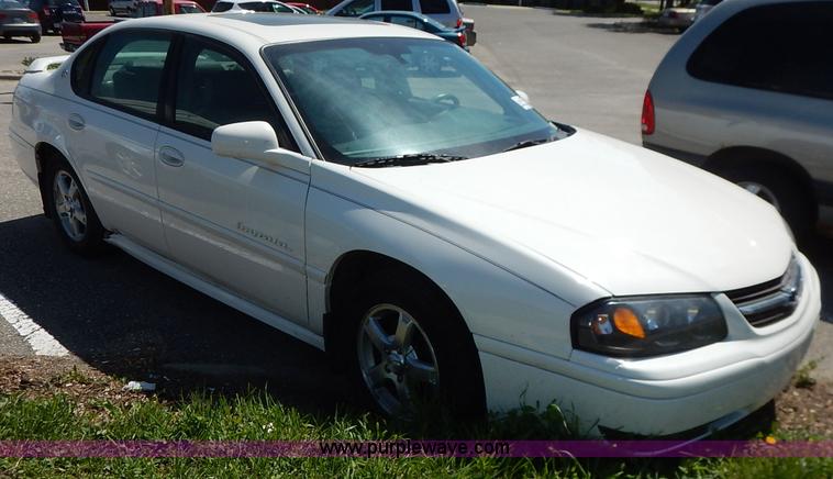 image for item J3923 2004 Chevrolet Impala LS