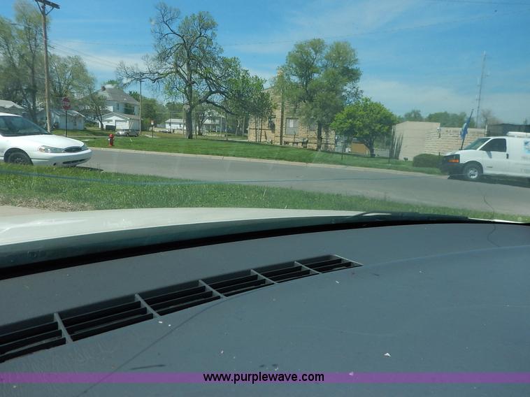 image for item J3923 2004 Chevrolet Impala LS