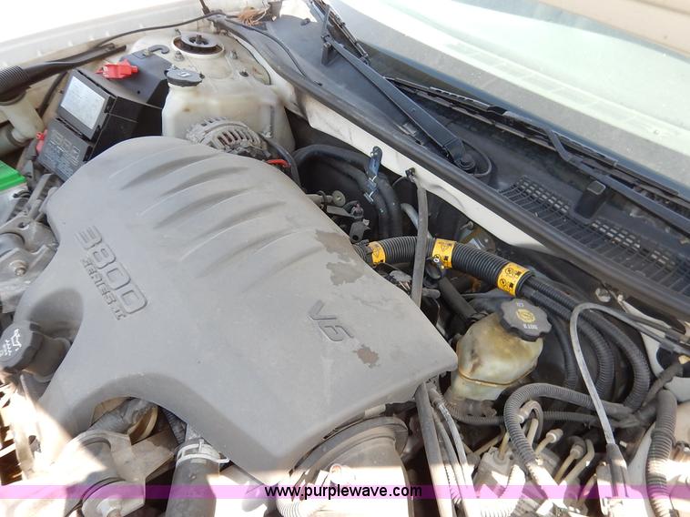 image for item J3923 2004 Chevrolet Impala LS