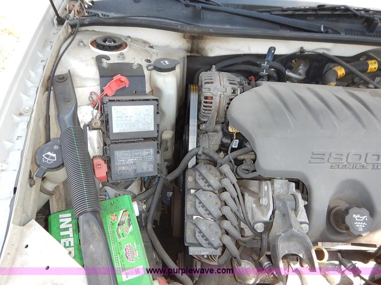 image for item J3923 2004 Chevrolet Impala LS