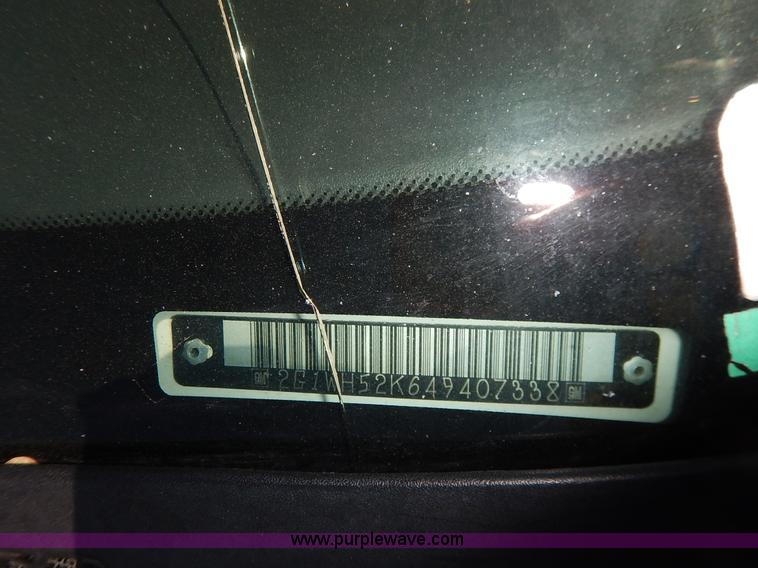 image for item J3923 2004 Chevrolet Impala LS