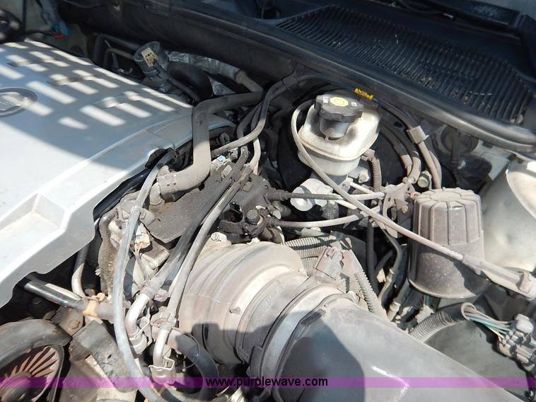 image for item J3925 2004 Cadillac DeVille Limited Edition