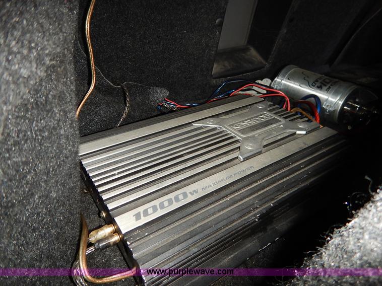 image for item J3925 2004 Cadillac DeVille Limited Edition