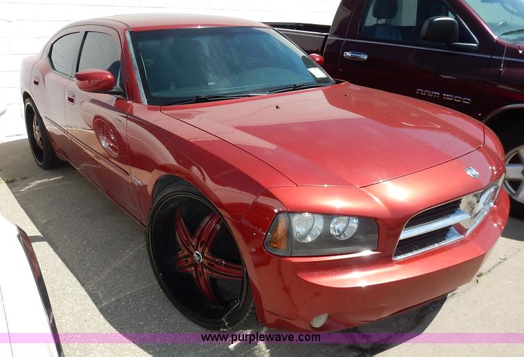 image for item J3926 2006 Dodge Charger R/T