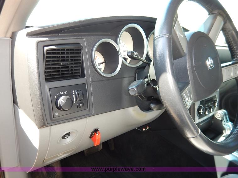 image for item J3926 2006 Dodge Charger R/T