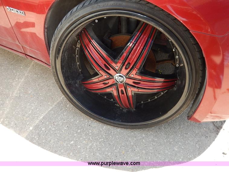 image for item J3926 2006 Dodge Charger R/T