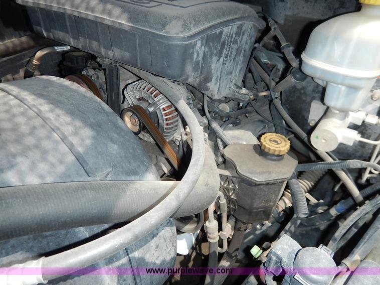 image for item J3927 2003 Dodge Ram 1500 pickup truck