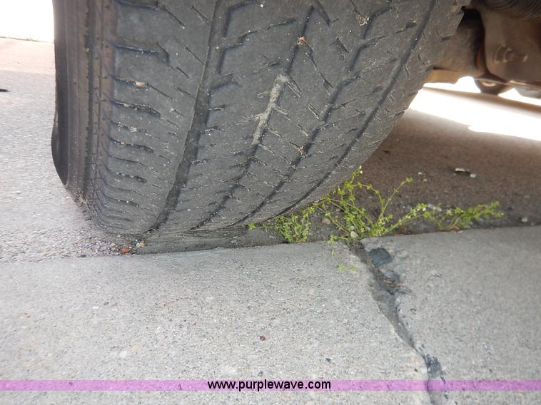 image for item J3927 2003 Dodge Ram 1500 pickup truck