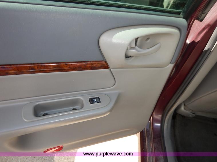 image for item J3930 2003 Chevrolet Impala LS