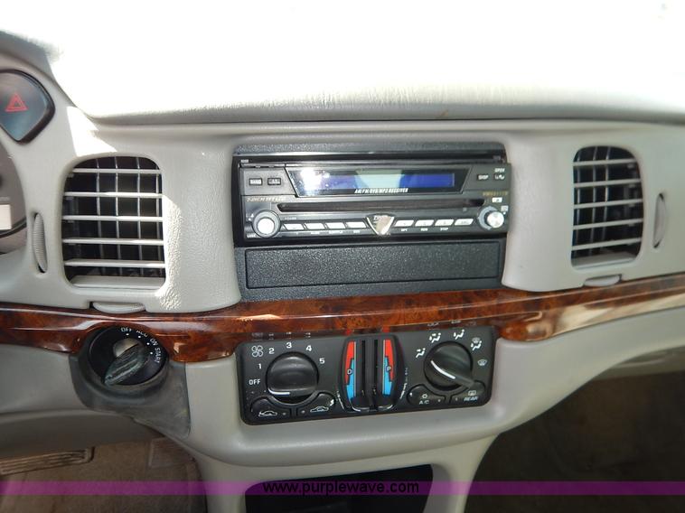 image for item J3930 2003 Chevrolet Impala LS