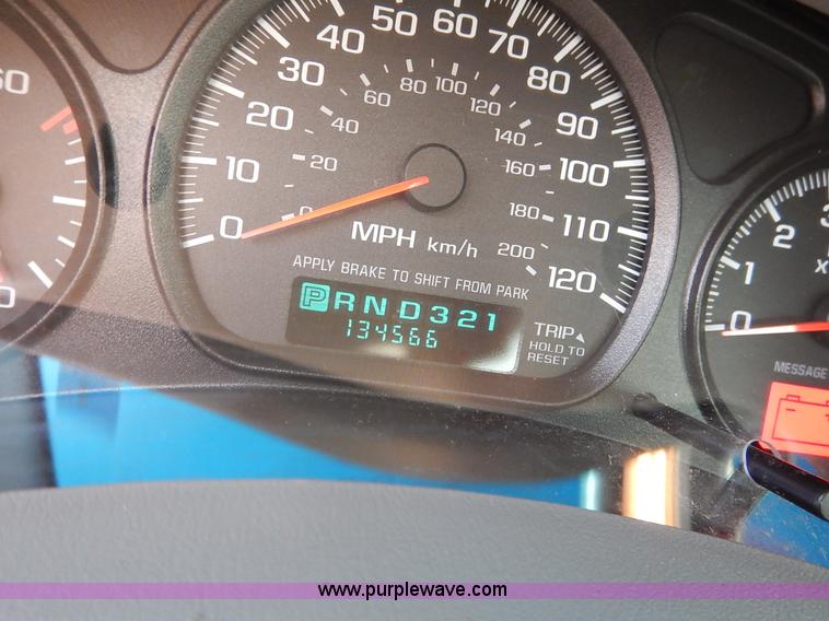 image for item J3930 2003 Chevrolet Impala LS