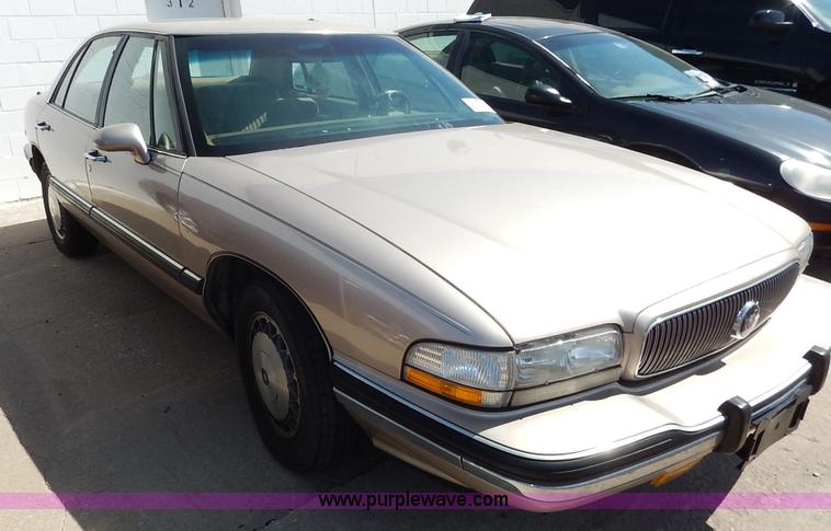 image for item J3931 1995 Buick LeSabre Custom
