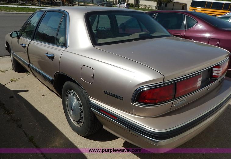 image for item J3931 1995 Buick LeSabre Custom