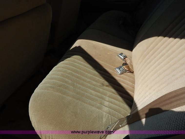 image for item J3931 1995 Buick LeSabre Custom