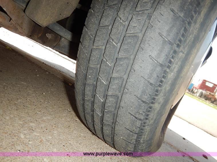 image for item J3931 1995 Buick LeSabre Custom