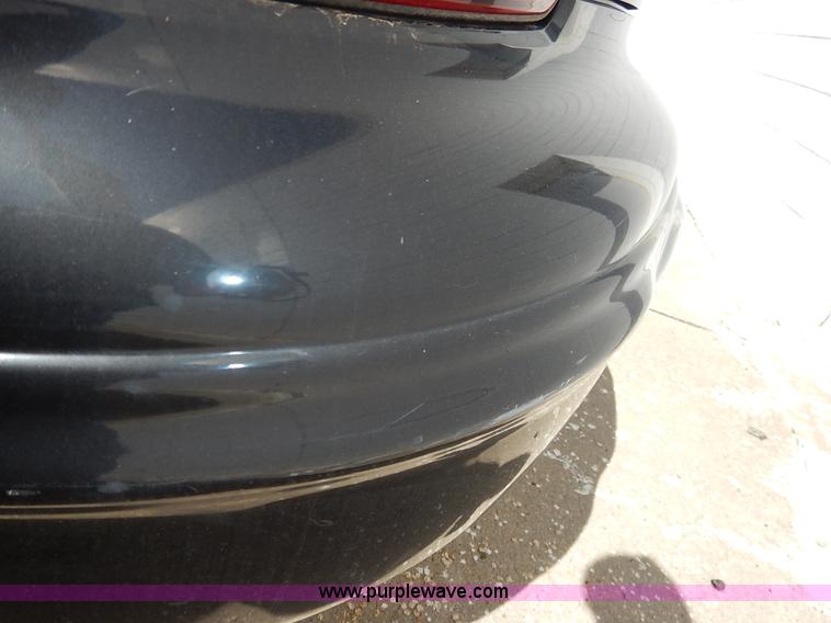 image for item J3932 2000 Chrysler Concorde LXI