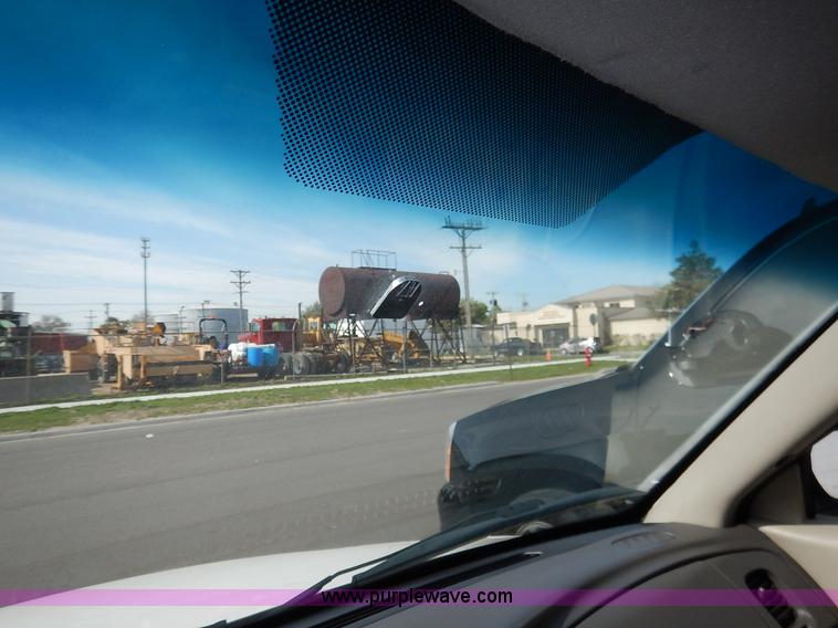 image for item J3934 2009 Ford Crown Victoria Police Interceptor