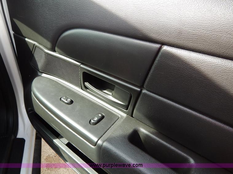 image for item J3935 2007 Ford Crown Victoria Police Interceptor