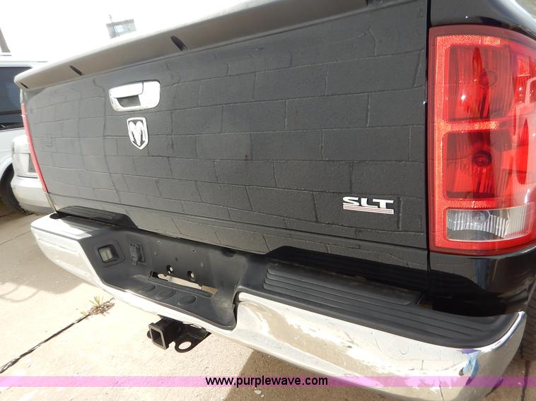 image for item J3936 2006 Dodge Ram 1500 Quad Cab pickup truck