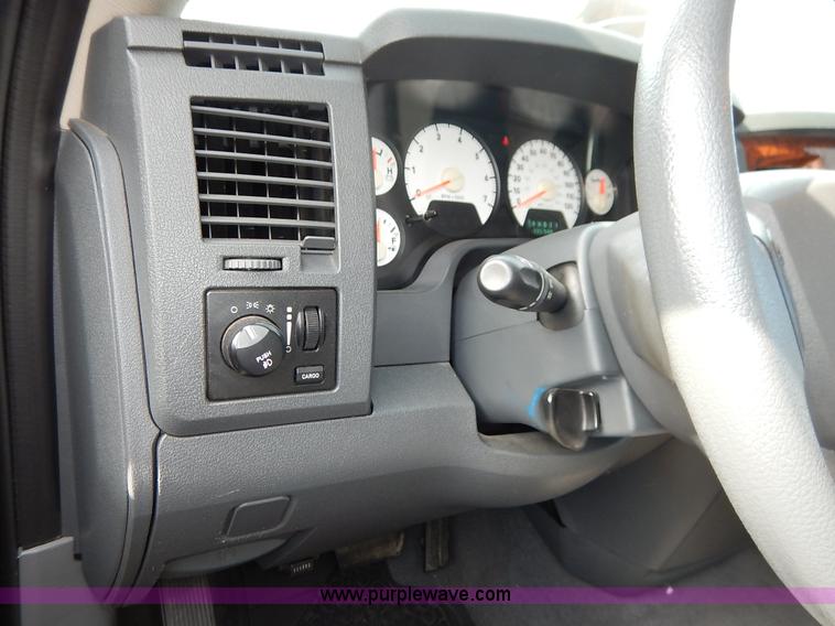 image for item J3936 2006 Dodge Ram 1500 Quad Cab pickup truck