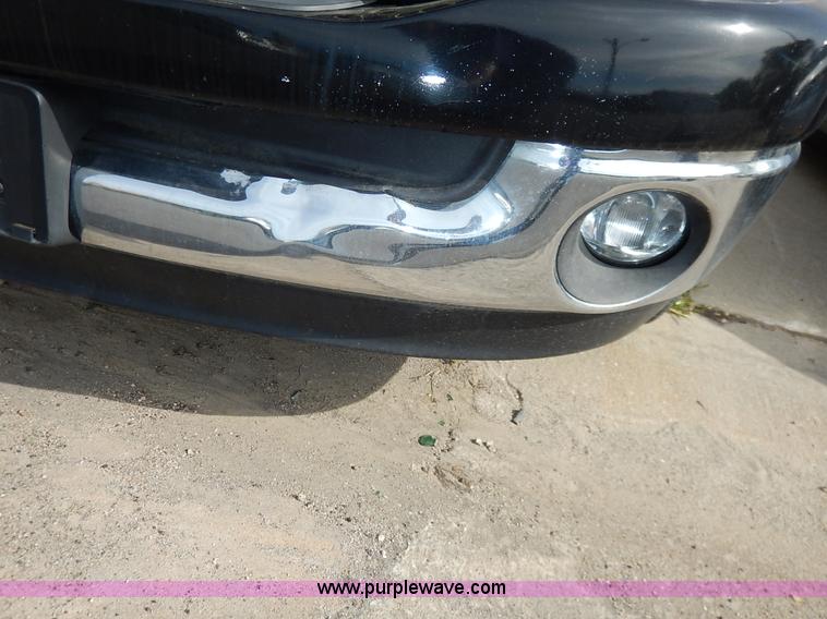 image for item J3936 2006 Dodge Ram 1500 Quad Cab pickup truck