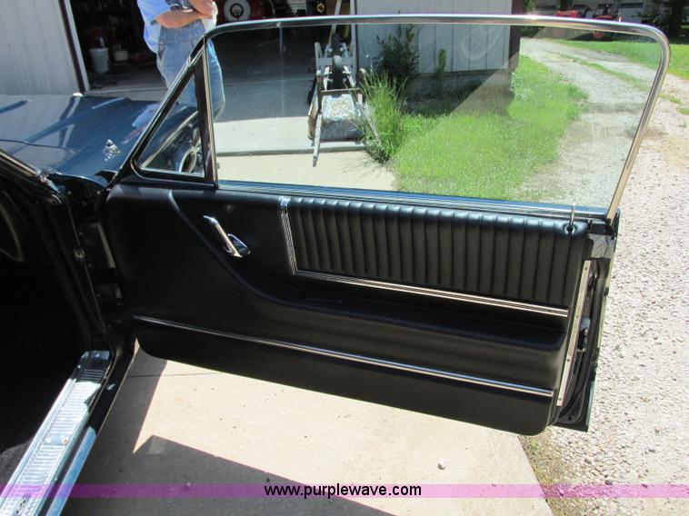 image for item B2942 1966 Ford Thunderbird