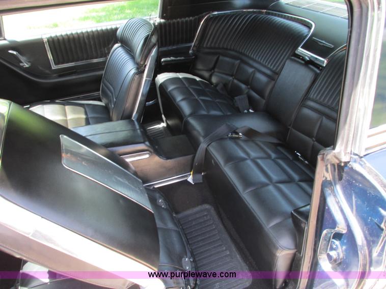 image for item B2942 1966 Ford Thunderbird