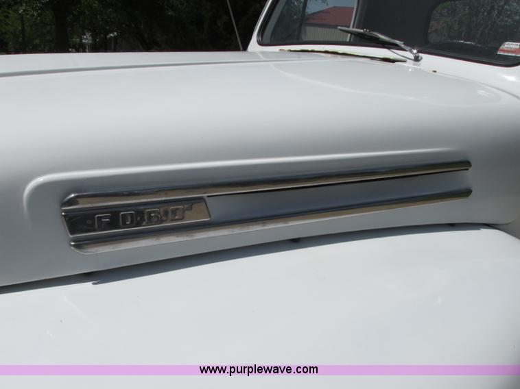 image for item B2943 1949 Ford F1 pickup truck