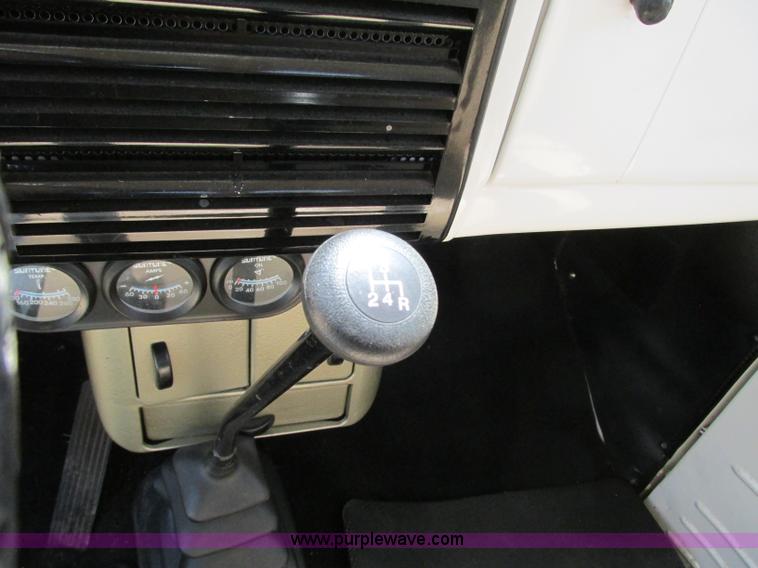 image for item B2943 1949 Ford F1 pickup truck