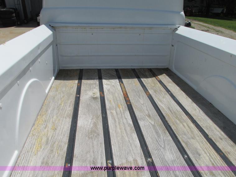 image for item B2943 1949 Ford F1 pickup truck