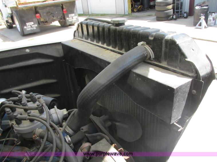 image for item B2943 1949 Ford F1 pickup truck