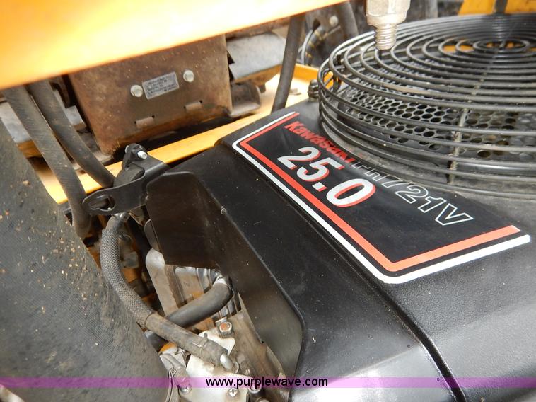 image for item BC9744 2006 Hustler Super Z commercial lawn mower