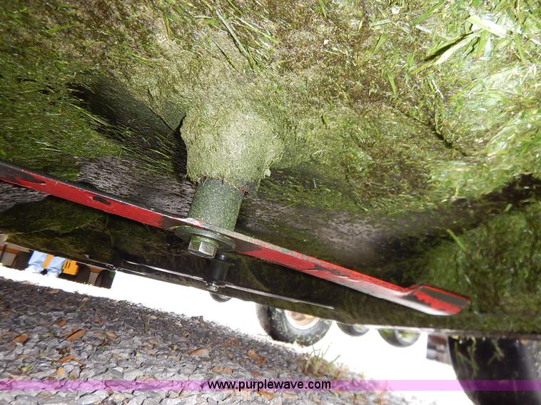 image for item BC9744 2006 Hustler Super Z commercial lawn mower