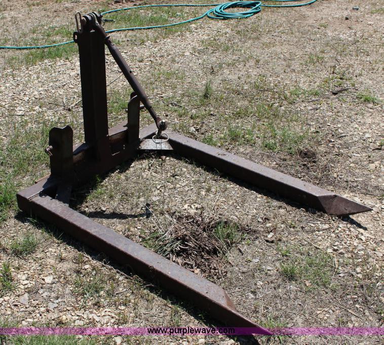 image for item F7711 Bale forks