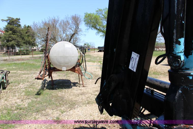 image for item F7712 1976 truck mount knuckle boom