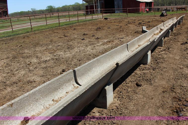 image for item F7714 (10) concrete bunks