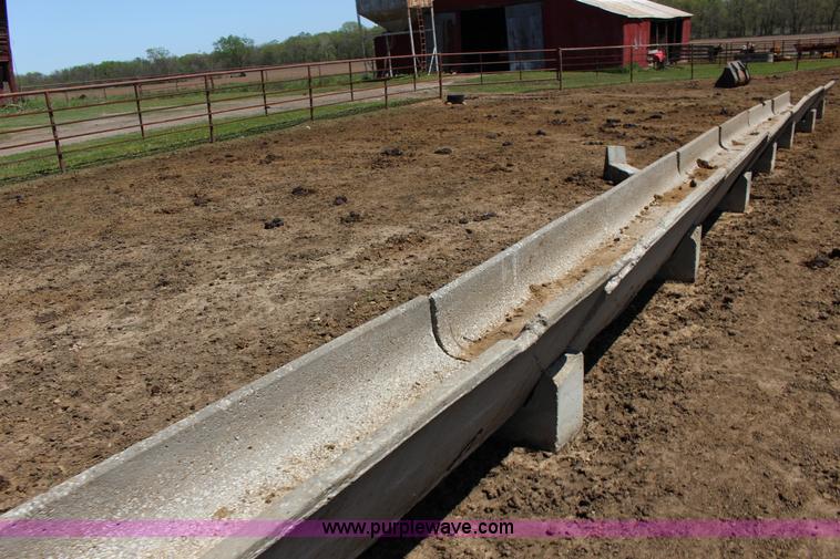 image for item F7714 (10) concrete bunks