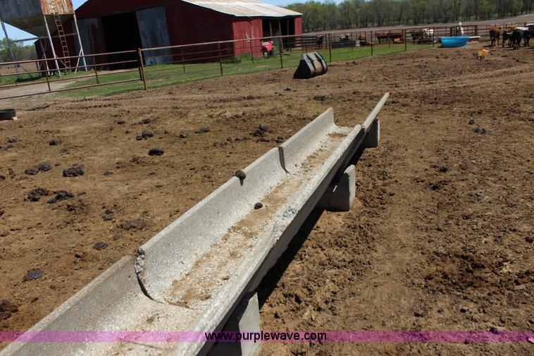 image for item F7714 (10) concrete bunks