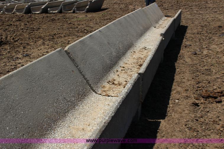 image for item F7714 (10) concrete bunks