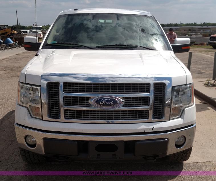 image for item F7729 2010 Ford F150 Lariat SuperCrew pickup truck