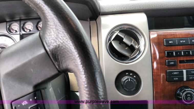 image for item F7729 2010 Ford F150 Lariat SuperCrew pickup truck