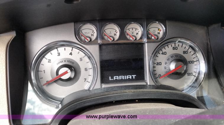 image for item F7729 2010 Ford F150 Lariat SuperCrew pickup truck